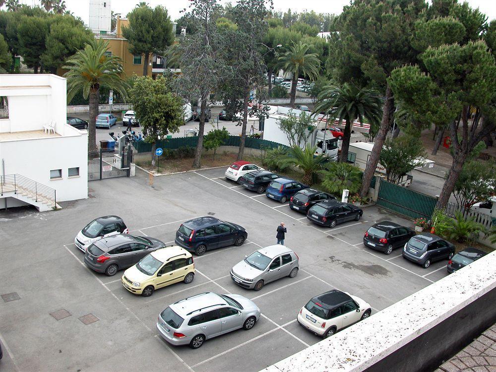 Hotel Calabresi ซัน เบเนเดตโต เดล ตรอนโต ภายนอก รูปภาพ